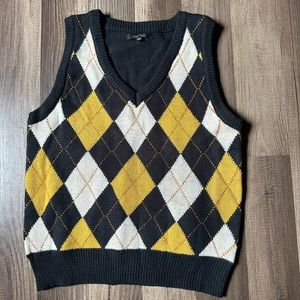 Brand new never worn sweater vest